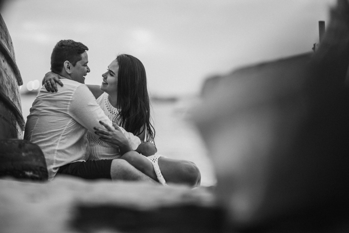 pré-wedding-ensaio-casal-street-rua-book-esession-lover-casamento-praia-de-iracema-pirata-bar-colors-beach