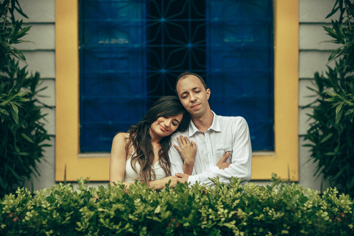 street-wedding-engagment-session-casal-pré-wedding-book-externo-aldeota-rua-norvinda-pires-colors