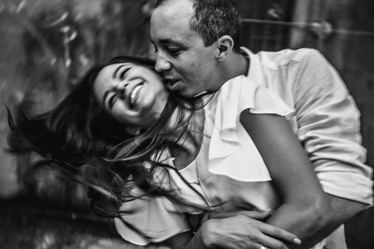 street-wedding-engagment-session-casal-pré-wedding-book-externo-aldeota-rua-norvinda-pires-colors