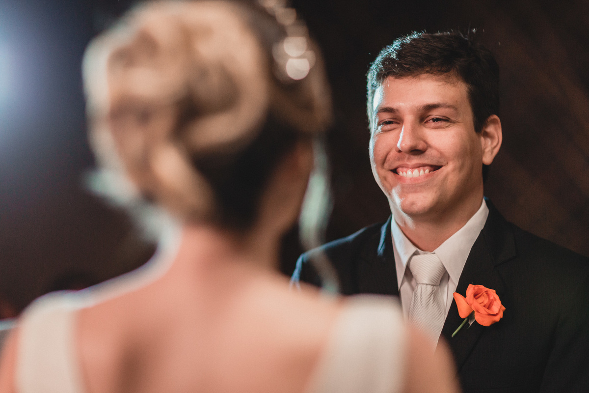 casamento-wedding-carro-antigo-amarelo-Mp-Laifer-conversível-noiva-mariana-ximenes-amor-buque-vestido-celebração-cerimonia