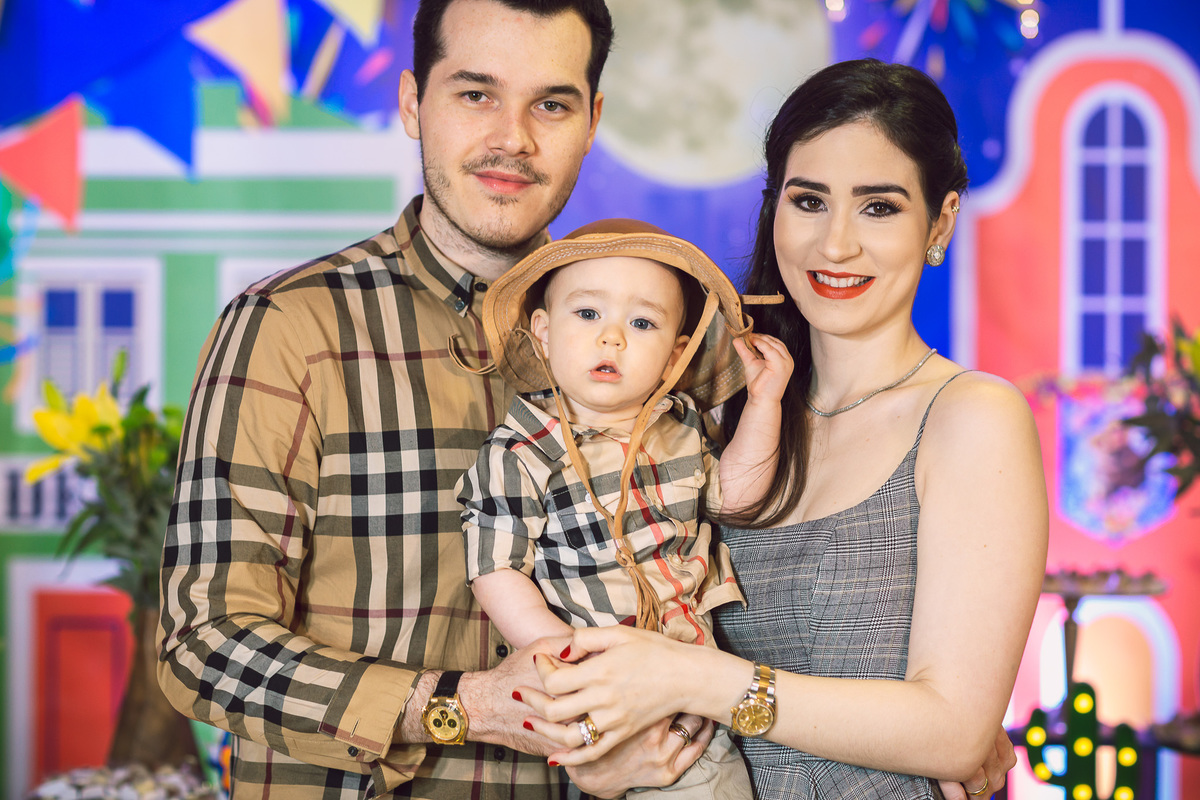 festa-infantil-arraiá-junino-fotografia-fotografo-infantil-criança-decoração-bolo-buffet-amor-pais-são-joão