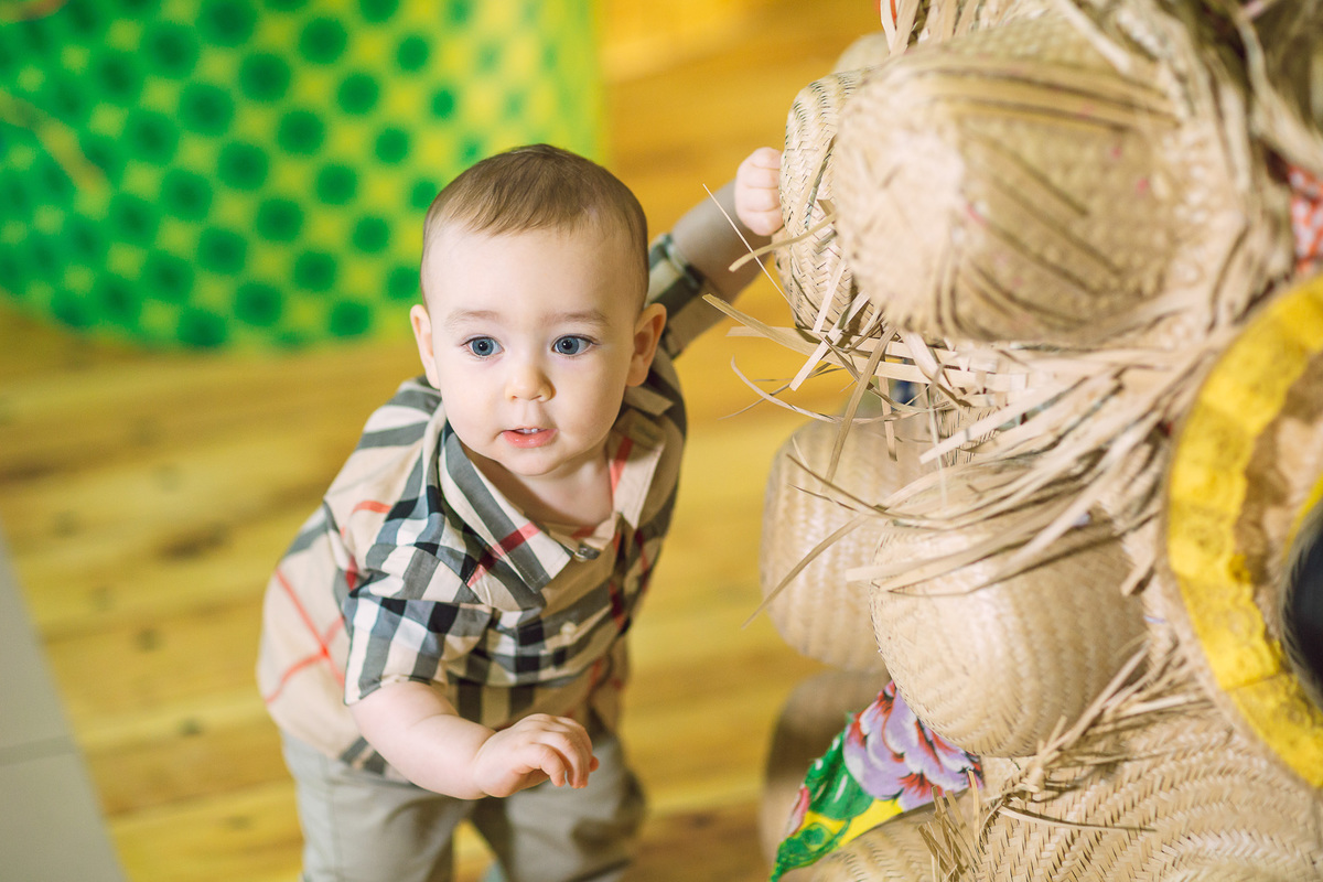 festa-infantil-arraiá-junino-fotografia-fotografo-infantil-criança-decoração-bolo-buffet-amor-pais-são-joão
