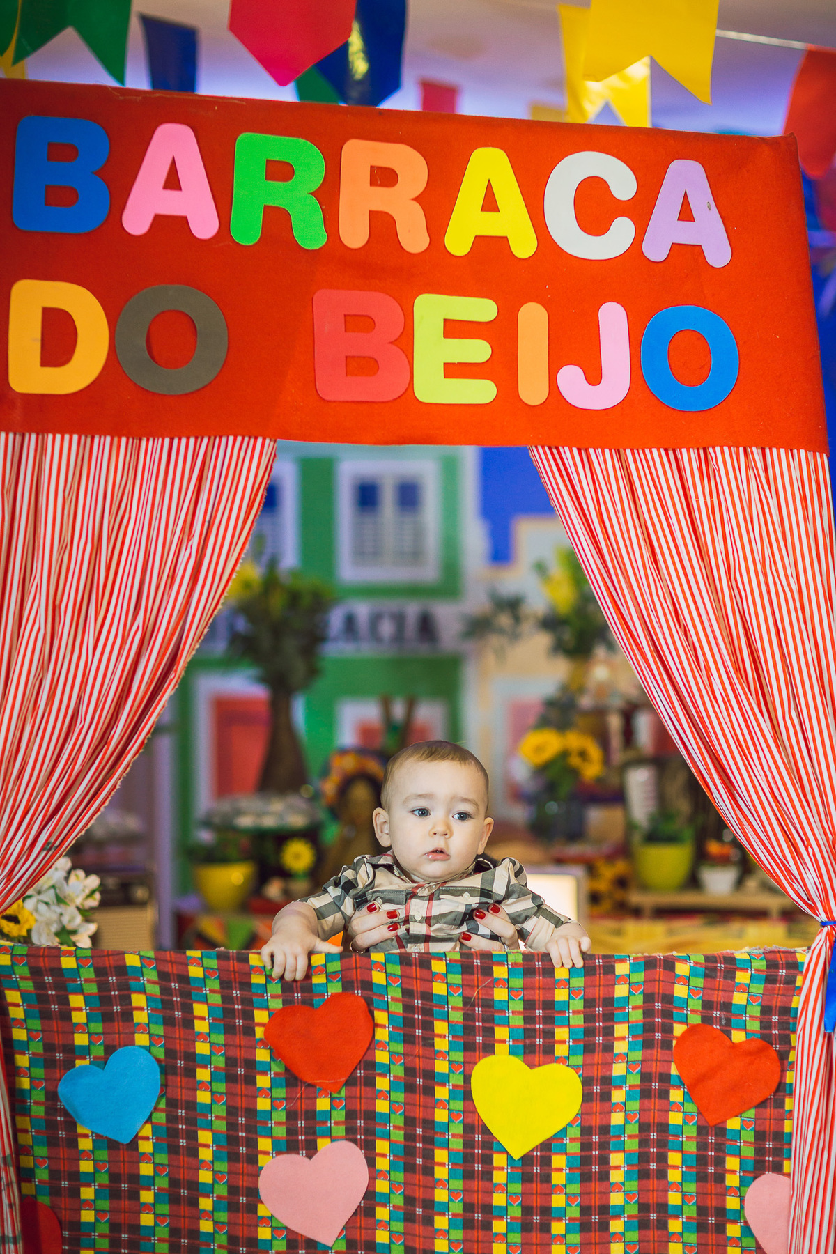 festa-infantil-arraiá-junino-fotografia-fotografo-infantil-criança-decoração-bolo-buffet-amor-pais-são-joão