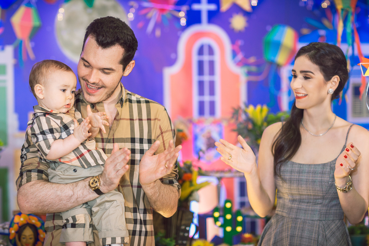 festa-infantil-arraiá-junino-fotografia-fotografo-infantil-criança-decoração-bolo-buffet-amor-pais-são-joão