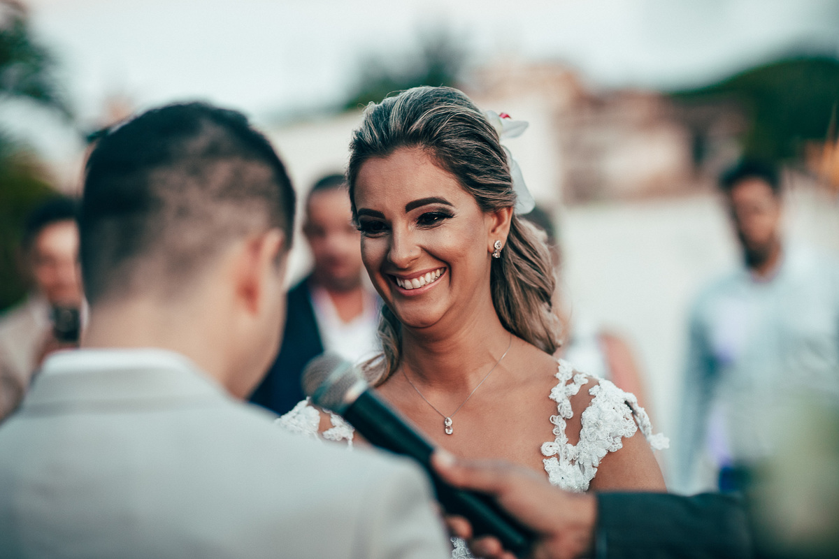 casamento-por-do-sol-tempero-mangue-noivos-choro-lágrimas-romantismo-união-vestido-bolo-fusca