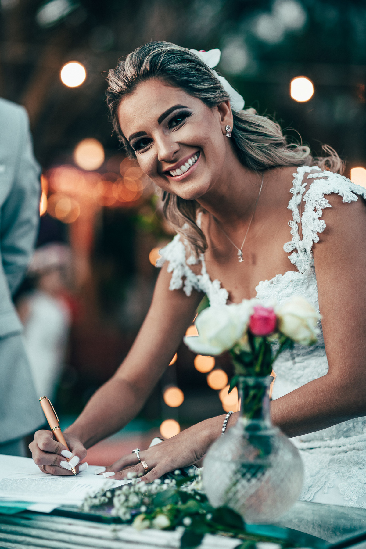 casamento-por-do-sol-tempero-mangue-noivos-choro-lágrimas-romantismo-união-vestido-bolo-fusca