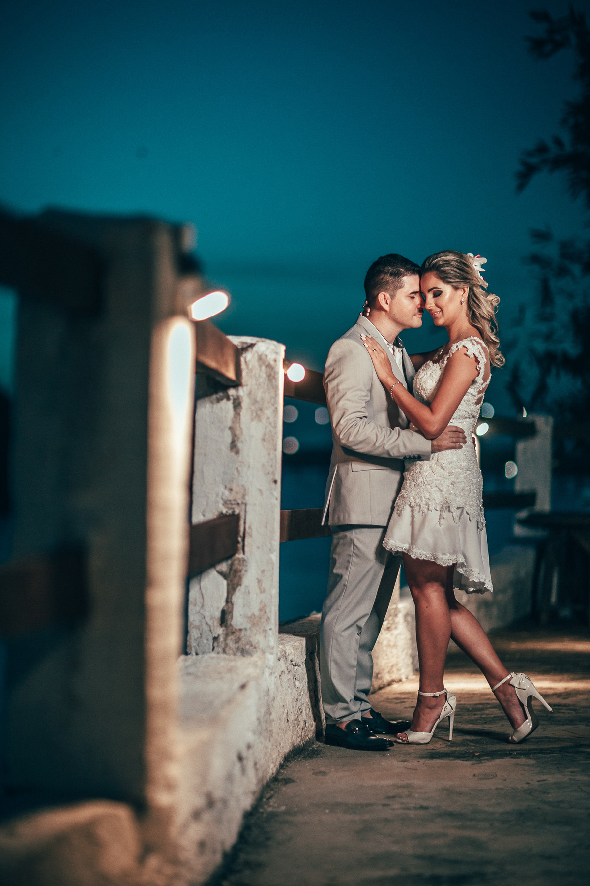 casamento-por-do-sol-tempero-mangue-noivos-choro-lágrimas-romantismo-união-vestido-bolo-fusca