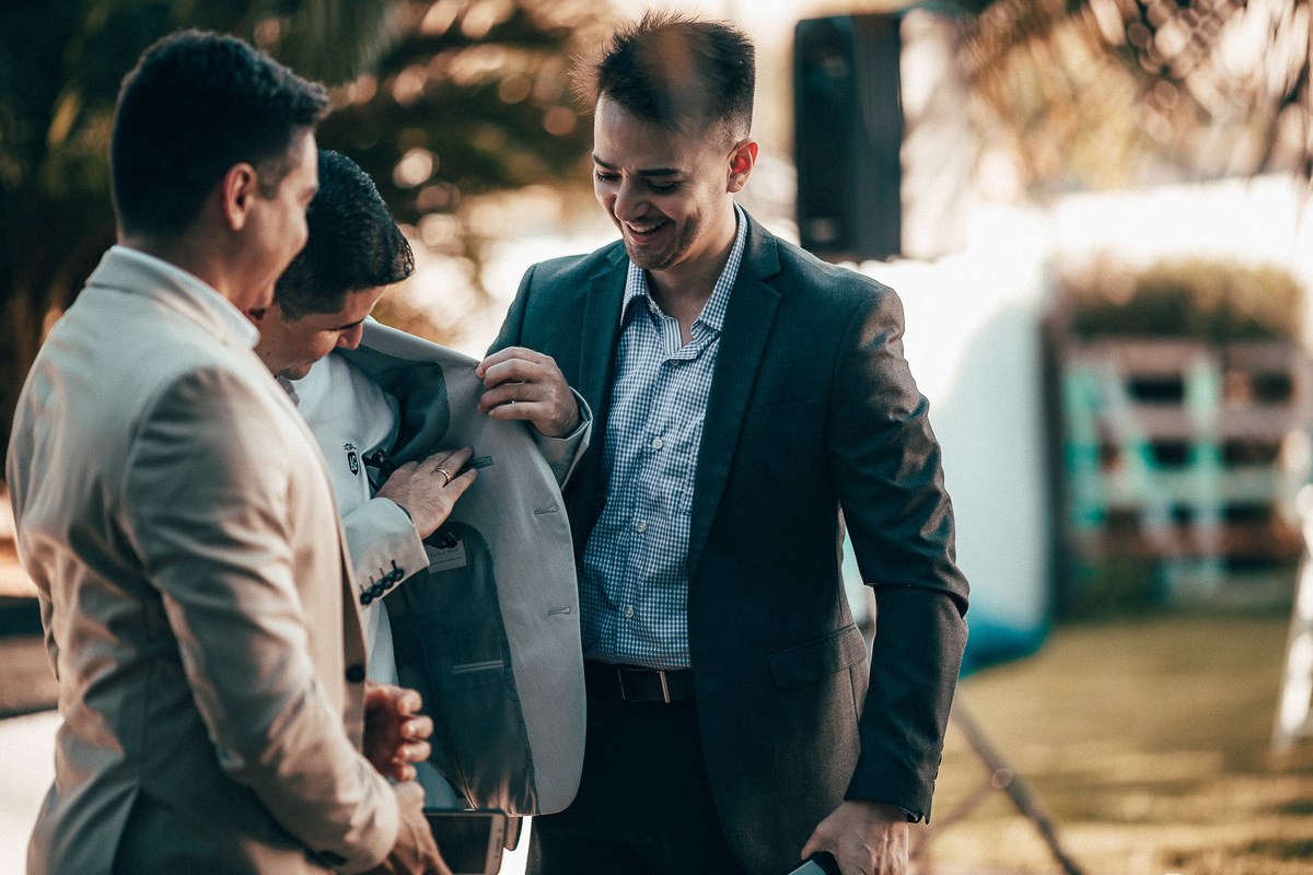 casamento-por-do-sol-tempero-mangue-noivos-choro-lágrimas-romantismo-união-vestido-bolo-fusca