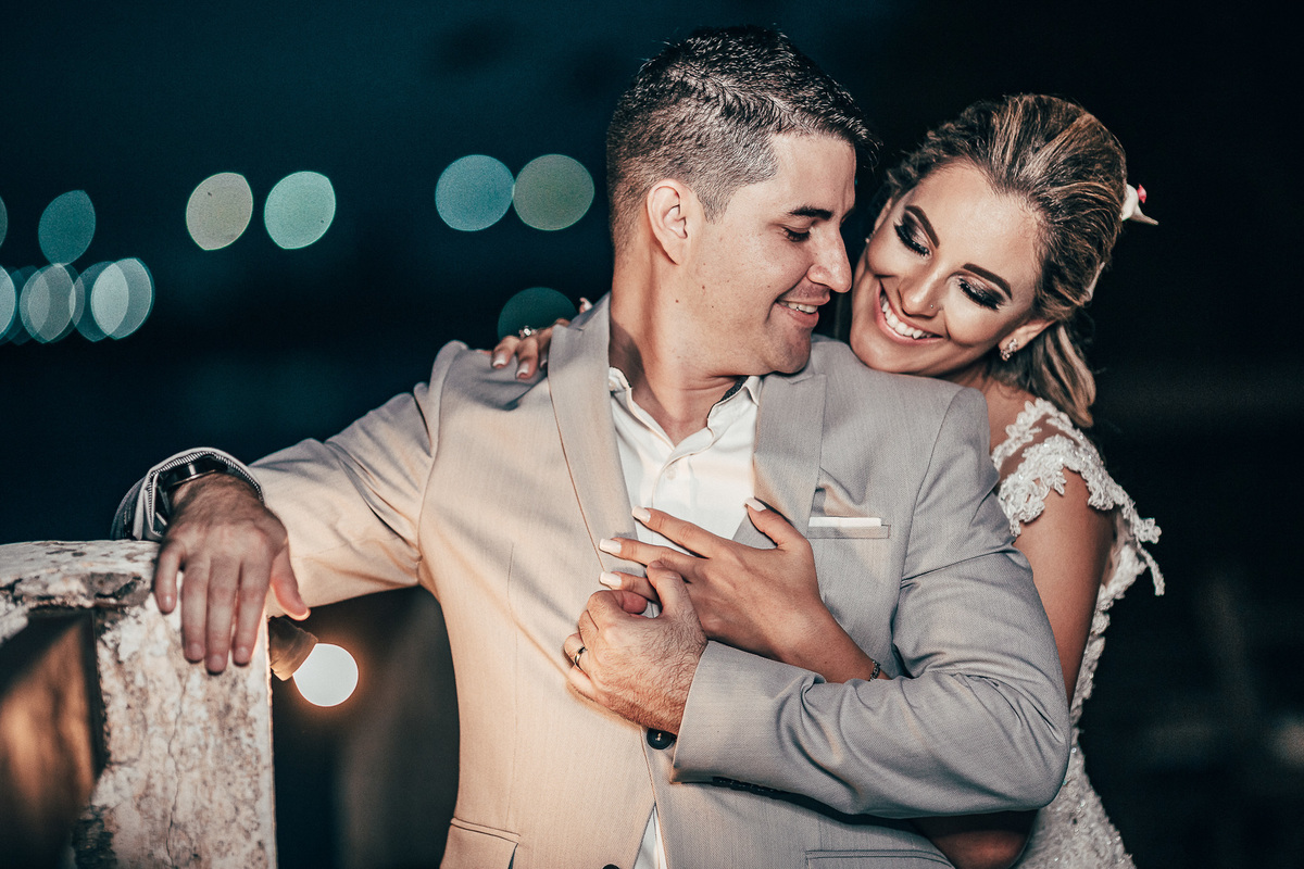 casamento-por-do-sol-tempero-mangue-noivos-choro-lágrimas-romantismo-união-vestido-bolo-fusca