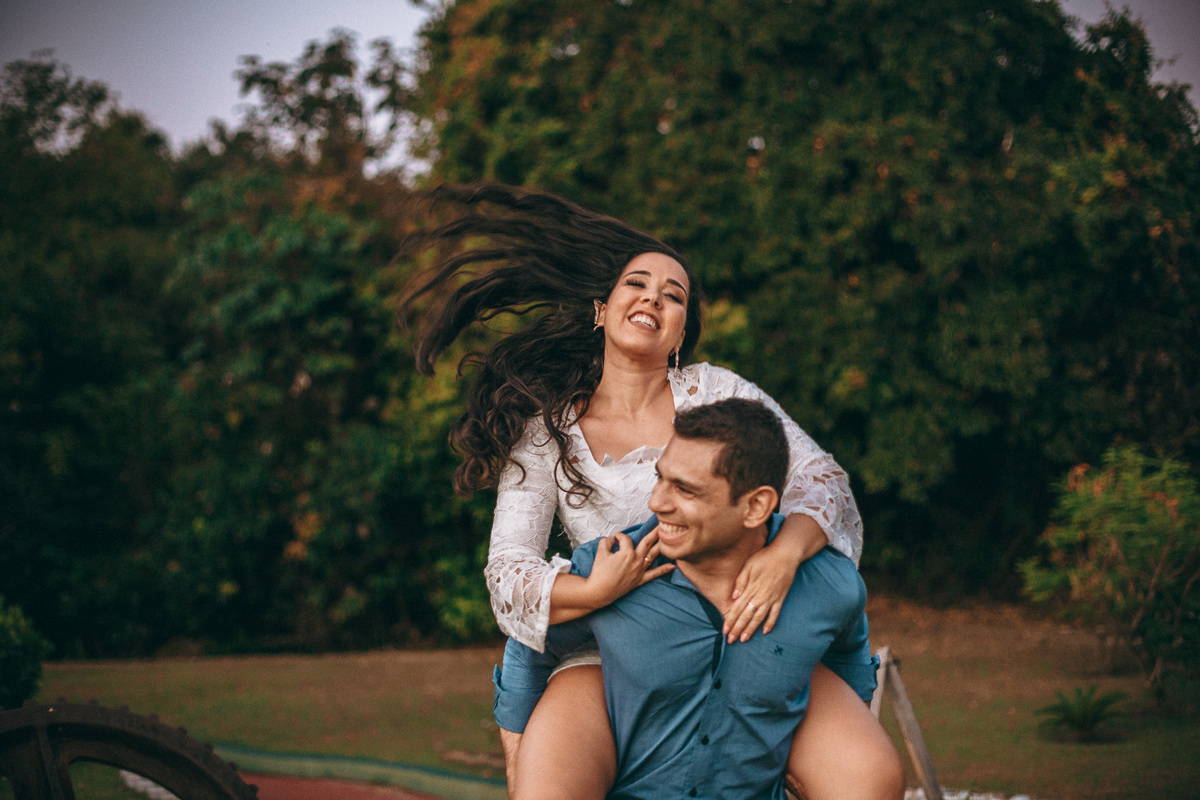 ensaio-prewedding-noivos-book-esession-engagmentesession-casamento-fotos-lover-Deus-engenhoca-parque