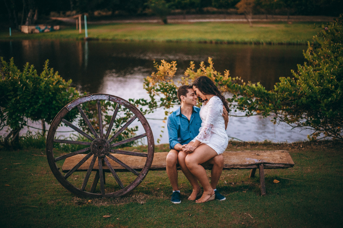 ensaio-prewedding-noivos-book-esession-engagmentesession-casamento-fotos-lover-Deus-engenhoca-parque