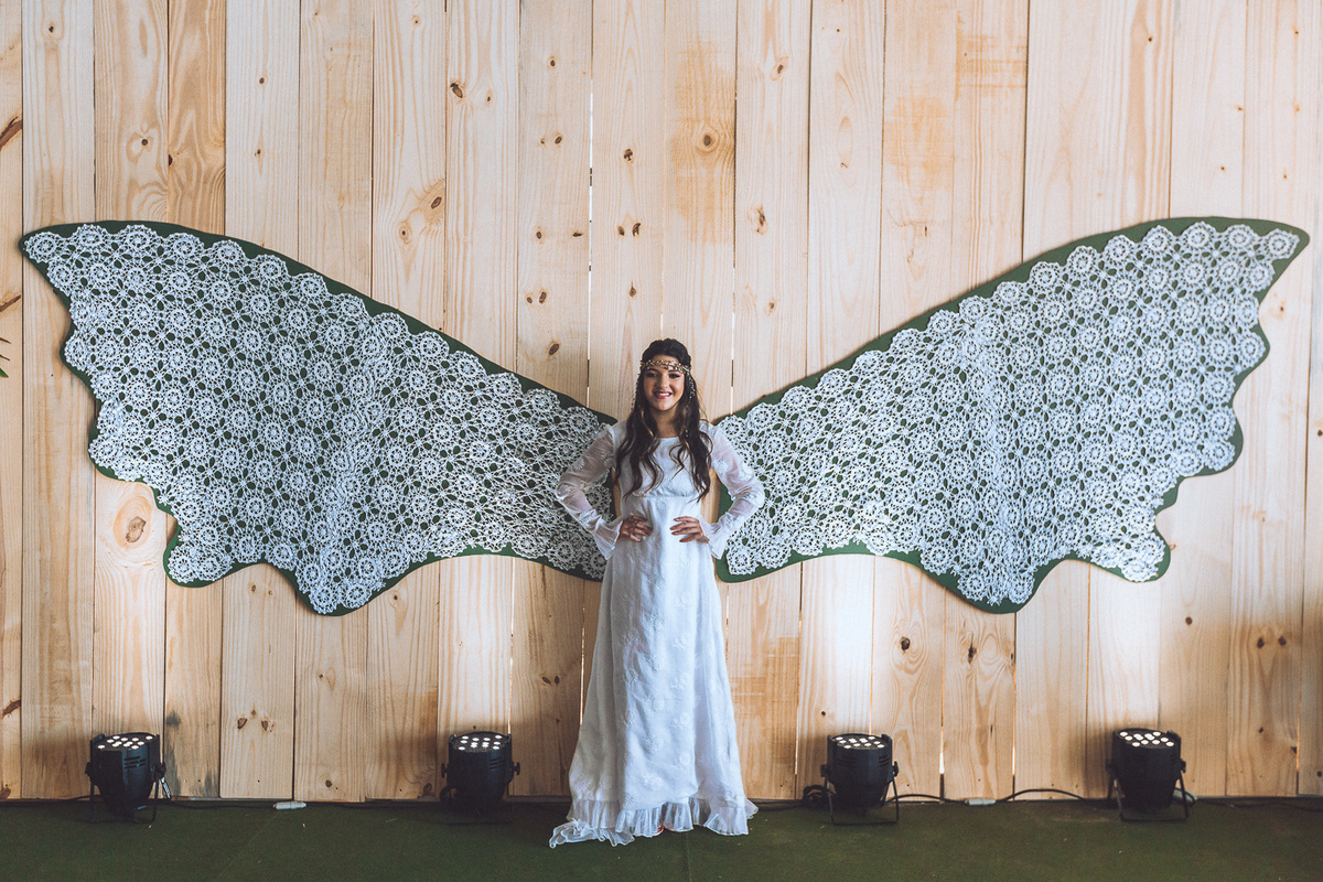 festa-debutante-15 anos-debutar-making of-terminal-marítimo-fortaleza-fotos-bolos-regional-renda-porto-beach-praia-dona-leda-buffet-alegria-amor-reggae-vestido-maria-bonita