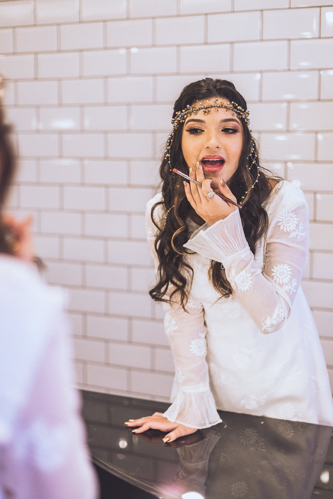 festa-debutante-15 anos-debutar-making of-terminal-marítimo-fortaleza-fotos-bolos-regional-renda-porto-beach-praia-dona-leda-buffet-alegria-amor-reggae-vestido-maria-bonita