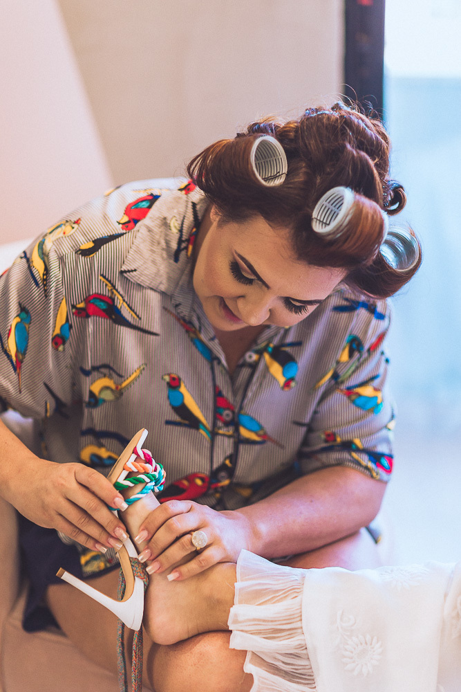 festa-debutante-15 anos-debutar-making of-terminal-marítimo-fortaleza-fotos-bolos-regional-renda-porto-beach-praia-dona-leda-buffet-alegria-amor-reggae-vestido-maria-bonita