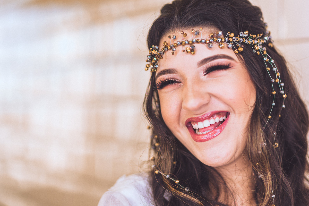 festa-debutante-15 anos-debutar-making of-terminal-marítimo-fortaleza-fotos-bolos-regional-renda-porto-beach-praia-dona-leda-buffet-alegria-amor-reggae-vestido-maria-bonita