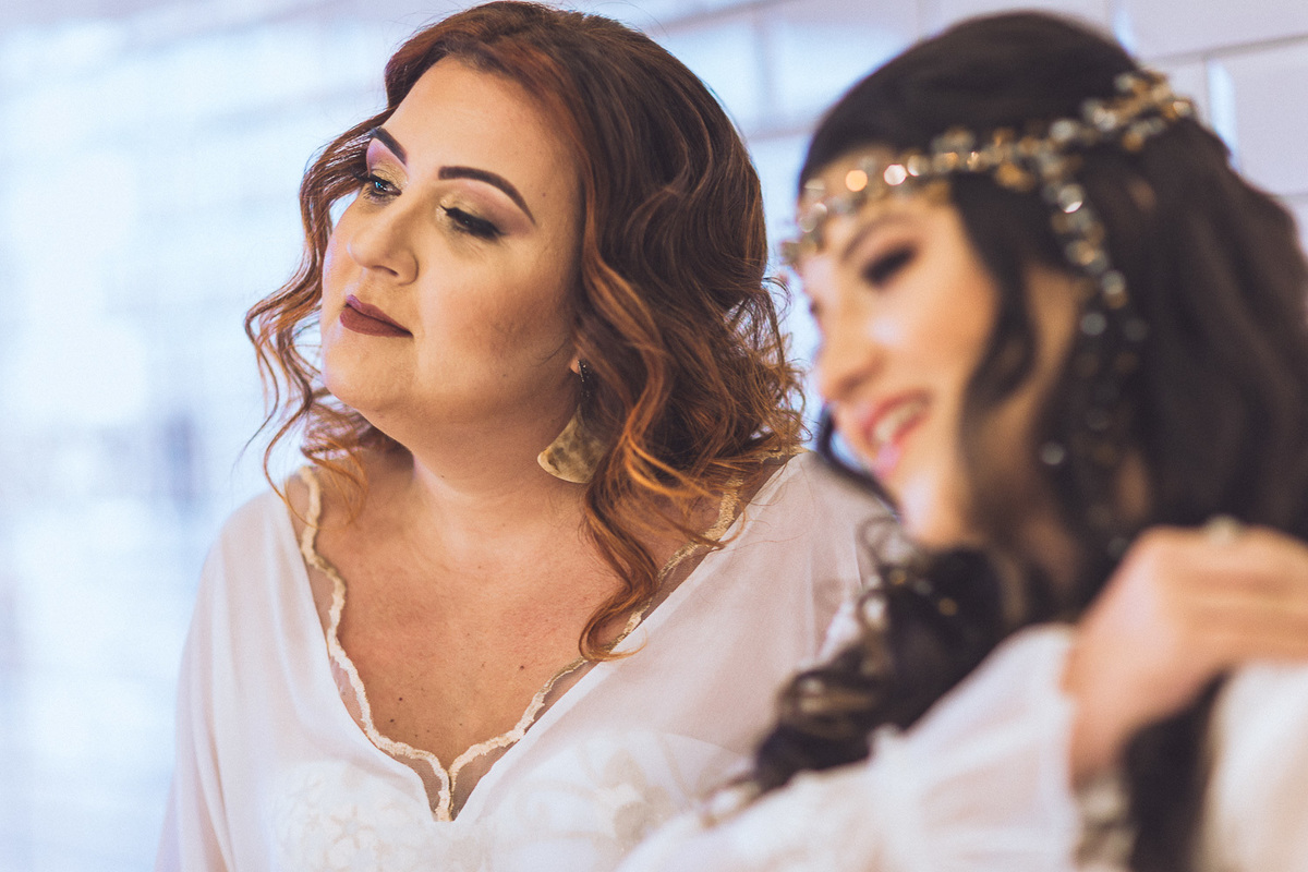 festa-debutante-15 anos-debutar-making of-terminal-marítimo-fortaleza-fotos-bolos-regional-renda-porto-beach-praia-dona-leda-buffet-alegria-amor-reggae-vestido-maria-bonita