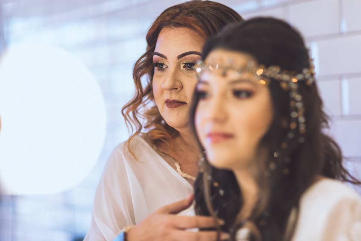 festa-debutante-15 anos-debutar-making of-terminal-marítimo-fortaleza-fotos-bolos-regional-renda-porto-beach-praia-dona-leda-buffet-alegria-amor-reggae-vestido-maria-bonita