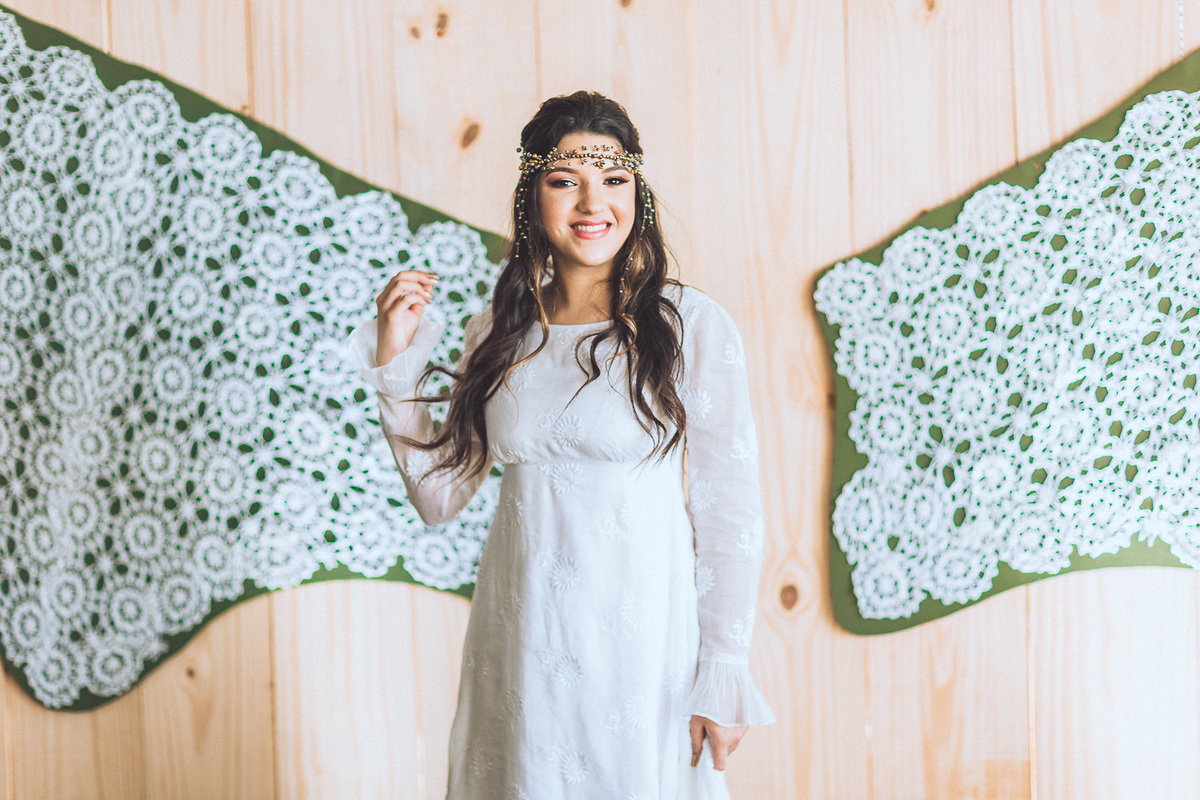 festa-debutante-15 anos-debutar-making of-terminal-marítimo-fortaleza-fotos-bolos-regional-renda-porto-beach-praia-dona-leda-buffet-alegria-amor-reggae-vestido-maria-bonita