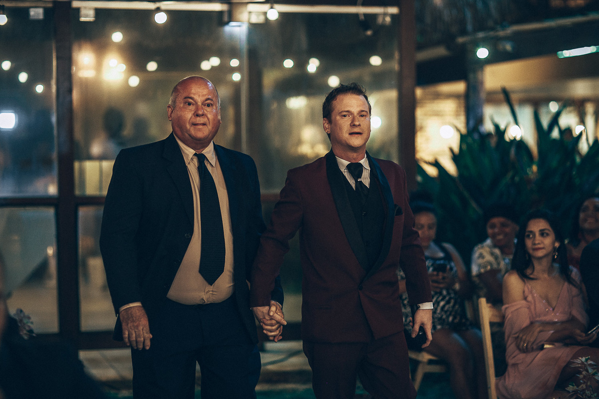 buffet-casamento-wedding-felizes-Deus-união-noiva-vestido-bolo-decoração-festa-madrinhas-dama de honra-filhos-buque-pastor-vale-jardins-beach-praia-do-futuro-croco-beach-married-fotografo-fortaleza-ceara