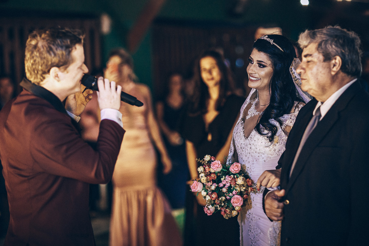 buffet-casamento-wedding-felizes-Deus-união-noiva-vestido-bolo-decoração-festa-madrinhas-dama de honra-filhos-buque-pastor-vale-jardins-beach-praia-do-futuro-croco-beach-married-fotografo-fortaleza-ceara