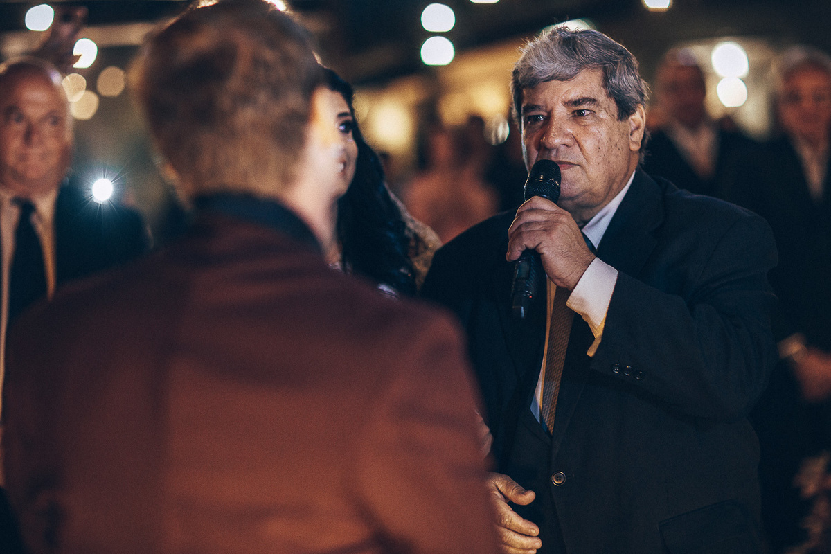 buffet-casamento-wedding-felizes-Deus-união-noiva-vestido-bolo-decoração-festa-madrinhas-dama de honra-filhos-buque-pastor-vale-jardins-beach-praia-do-futuro-croco-beach-married-fotografo-fortaleza-ceara