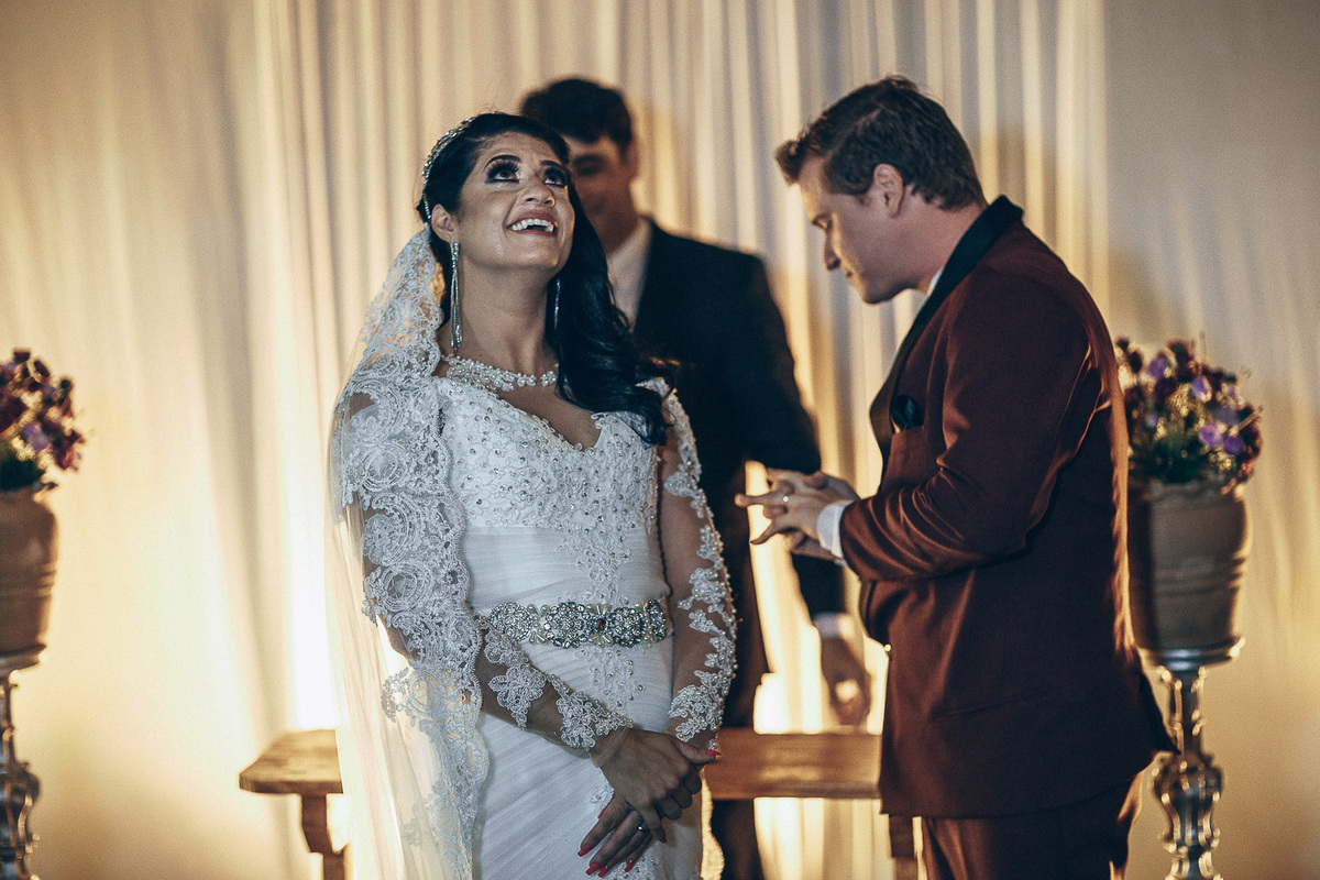 buffet-casamento-wedding-felizes-Deus-união-noiva-vestido-bolo-decoração-festa-madrinhas-dama de honra-filhos-buque-pastor-vale-jardins-beach-praia-do-futuro-croco-beach-married-fotografo-fortaleza-ceara