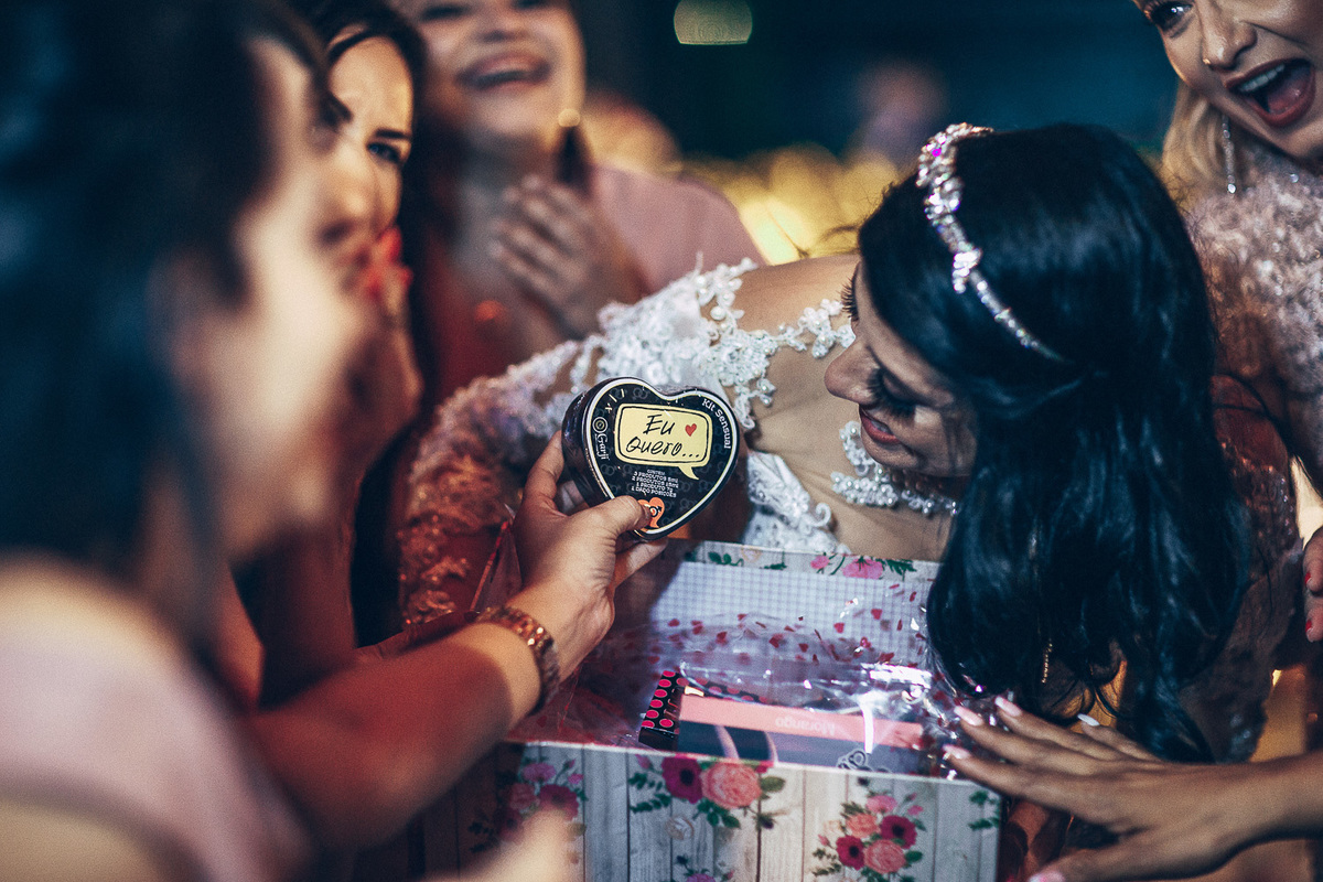 buffet-casamento-wedding-felizes-Deus-união-noiva-vestido-bolo-decoração-festa-madrinhas-dama de honra-filhos-buque-pastor-vale-jardins-beach-praia-do-futuro-croco-beach-married-fotografo-fortaleza-ceara