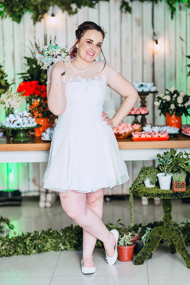 wedding-pride-noiva-casamento-cabelo-colorido-louca-vestido-renda-civil-festa-make-penteado-festa-amor-expontaeo