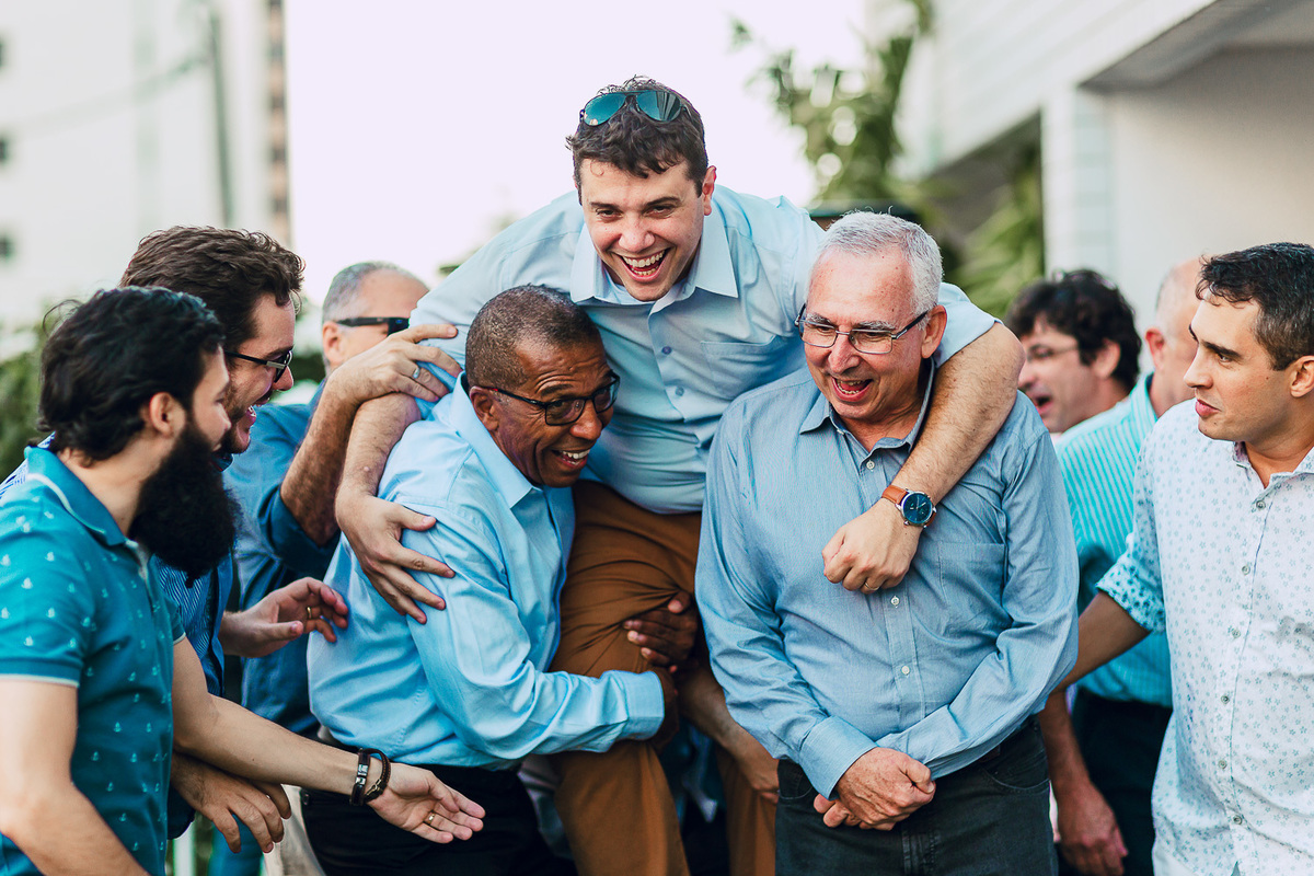 wedding-pride-noiva-casamento-cabelo-colorido-louca-vestido-renda-civil-festa-make-penteado-festa-amor-expontaeo