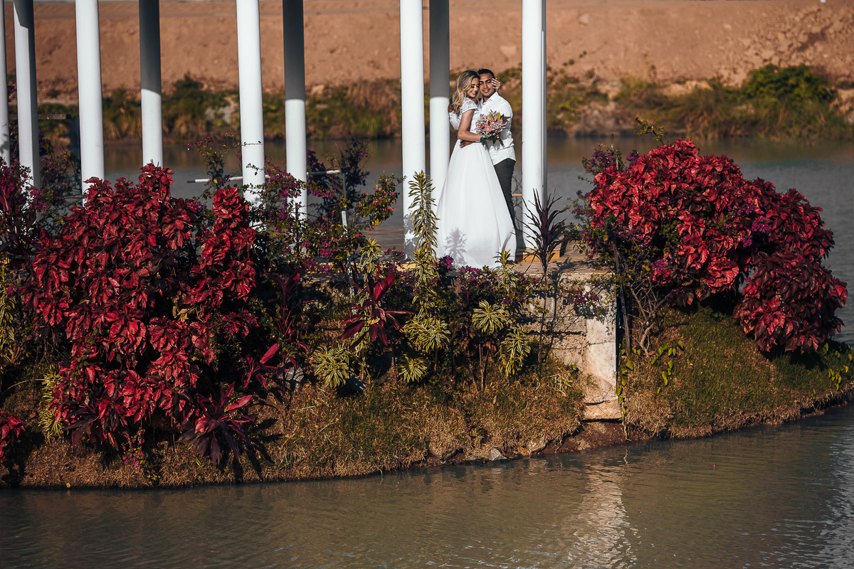 préwedding-lovers-ensaio-engementsession-esession-pride-casamento-ensaio-casal-dog-cachorro-chowchow-noivos-beach-cumbuco-pico das almas-summer-crepusculo