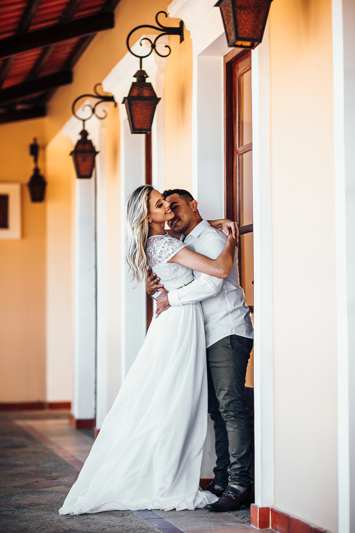 préwedding-lovers-ensaio-engementsession-esession-pride-casamento-ensaio-casal-dog-cachorro-chowchow-noivos-beach-cumbuco-pico das almas-summer-crepusculo