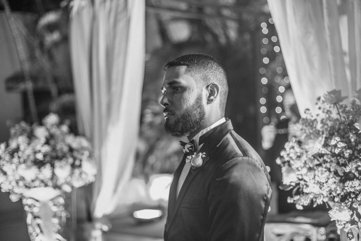 noiva-vestido-making of-salão-dia da noiva-amor-lover-festa-celebração-casamento-wedding-pride-noivo-pastor-Deus-fotografo de casamento-fotografia-jornalismo