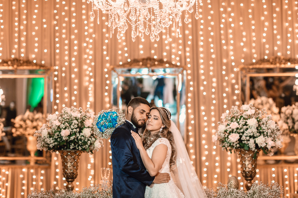 noiva-vestido-making of-salão-dia da noiva-amor-lover-festa-celebração-casamento-wedding-pride-noivo-pastor-Deus-fotografo de casamento-fotografia-jornalismo