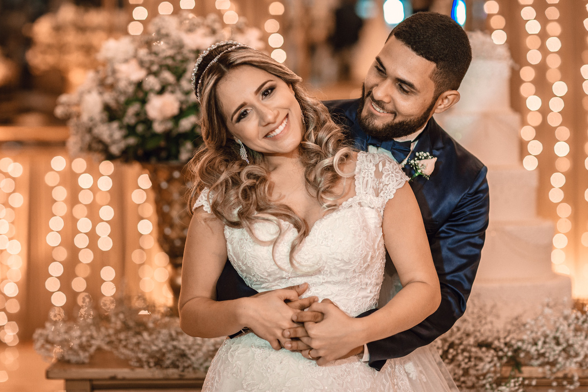 noiva-vestido-making of-salão-dia da noiva-amor-lover-festa-celebração-casamento-wedding-pride-noivo-pastor-Deus-fotografo de casamento-fotografia-jornalismo