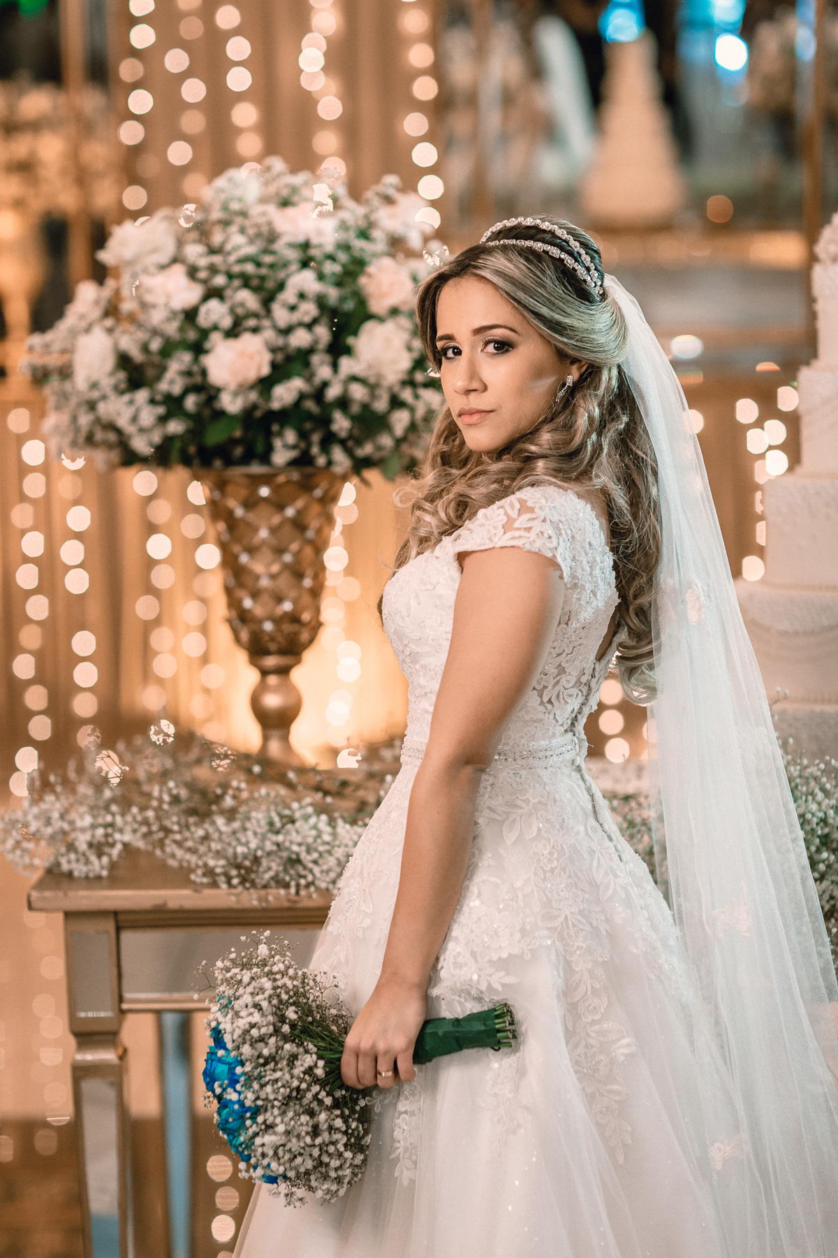 noiva-vestido-making of-salão-dia da noiva-amor-lover-festa-celebração-casamento-wedding-pride-noivo-pastor-Deus-fotografo de casamento-fotografia-jornalismo