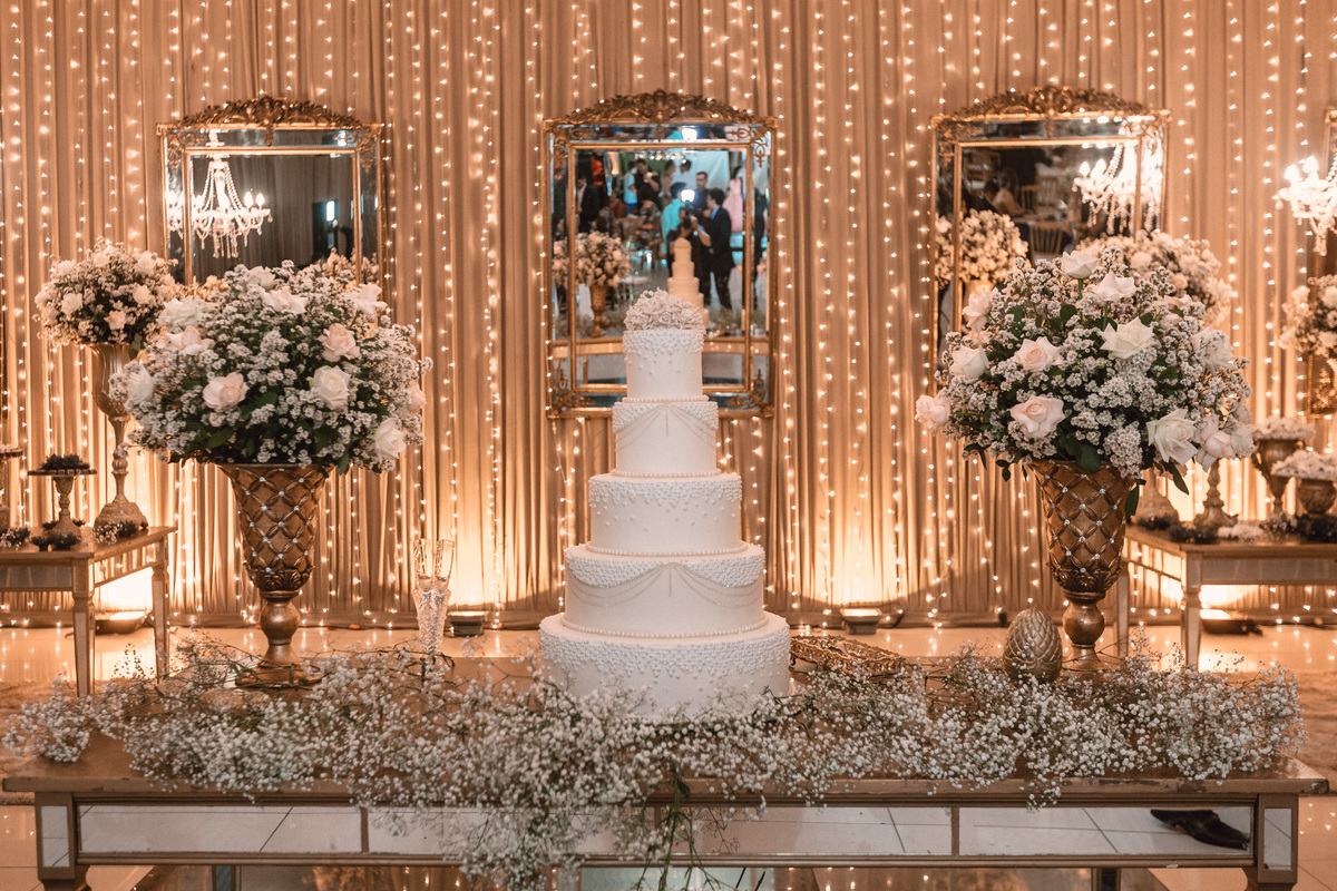 noiva-vestido-making of-salão-dia da noiva-amor-lover-festa-celebração-casamento-wedding-pride-noivo-pastor-Deus-fotografo de casamento-fotografia-jornalismo