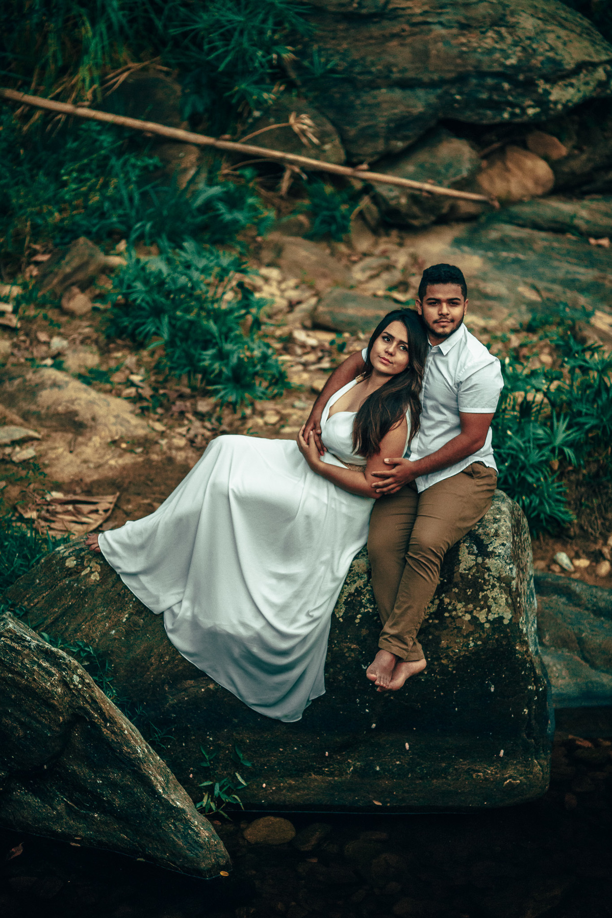 pré wedding-guaramiranga-mosteiro são bento-baturite-book-casal-fotografia-casamento-fotografo-ceara-noivos-vintage-amor-cachoeiras