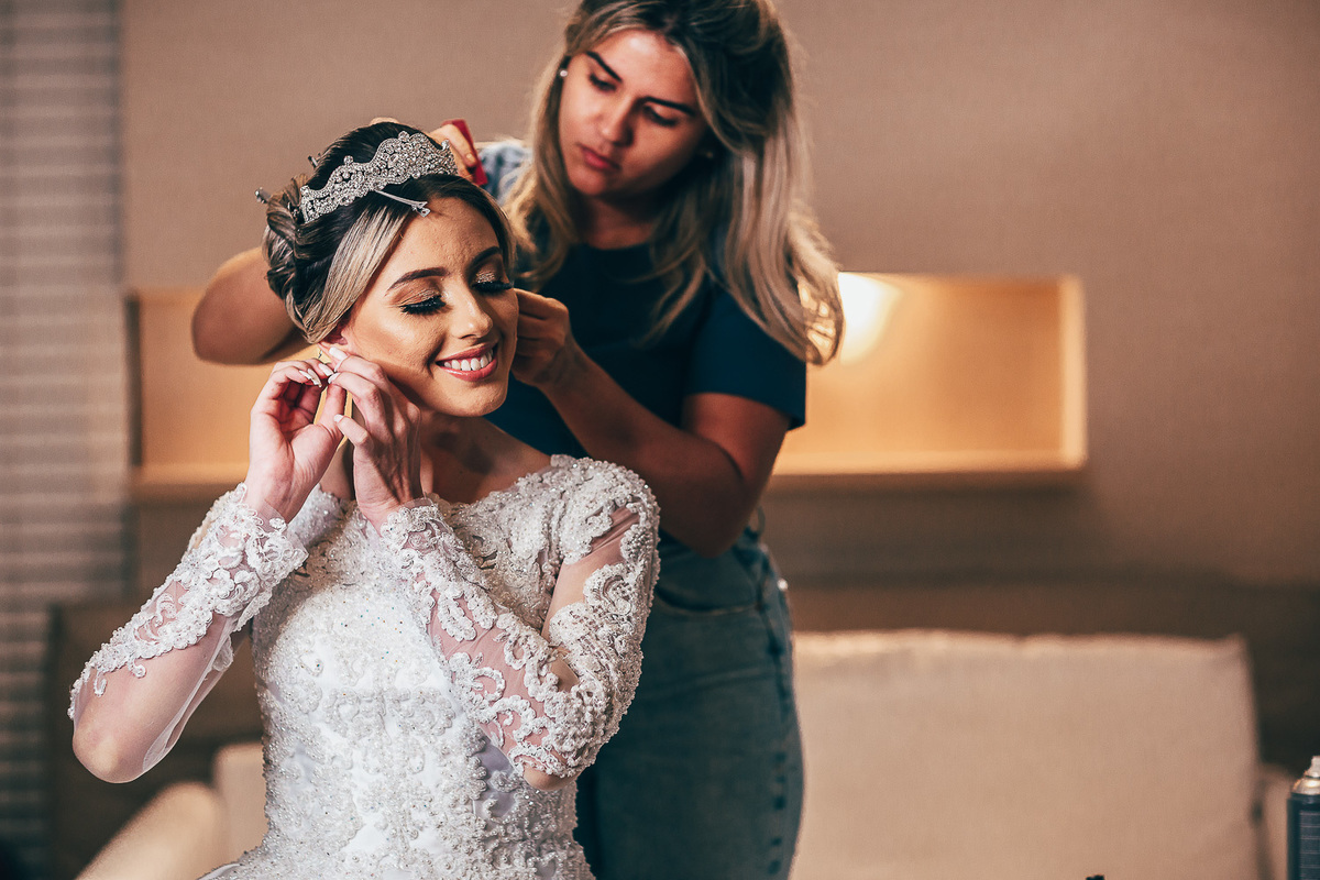 making of-noiva-maquiadora-dia da noiva-casamento-weddingday-wedding-pride-vestido de noiva-buffet-noivos-amor-spazio-fotografo-ceara-são paulo