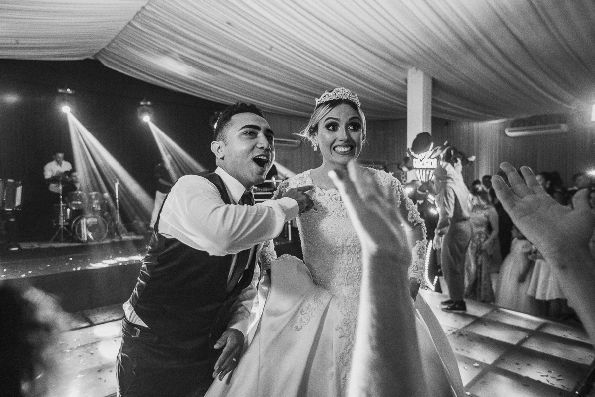 making of-noiva-maquiadora-dia da noiva-casamento-weddingday-wedding-pride-vestido de noiva-buffet-noivos-amor-spazio-fotografo-ceara-são paulo