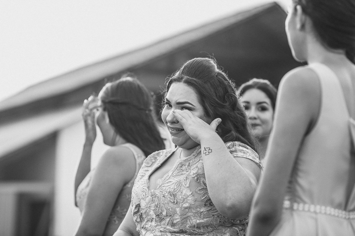 casamento-wedding-beach-summer-diurno-praia-por do sol-evangélico-cerimônia na praia-vestido da noiva-noiva-choro-emoção-decoração-fotografo de casamento-ceará-sãop paulo