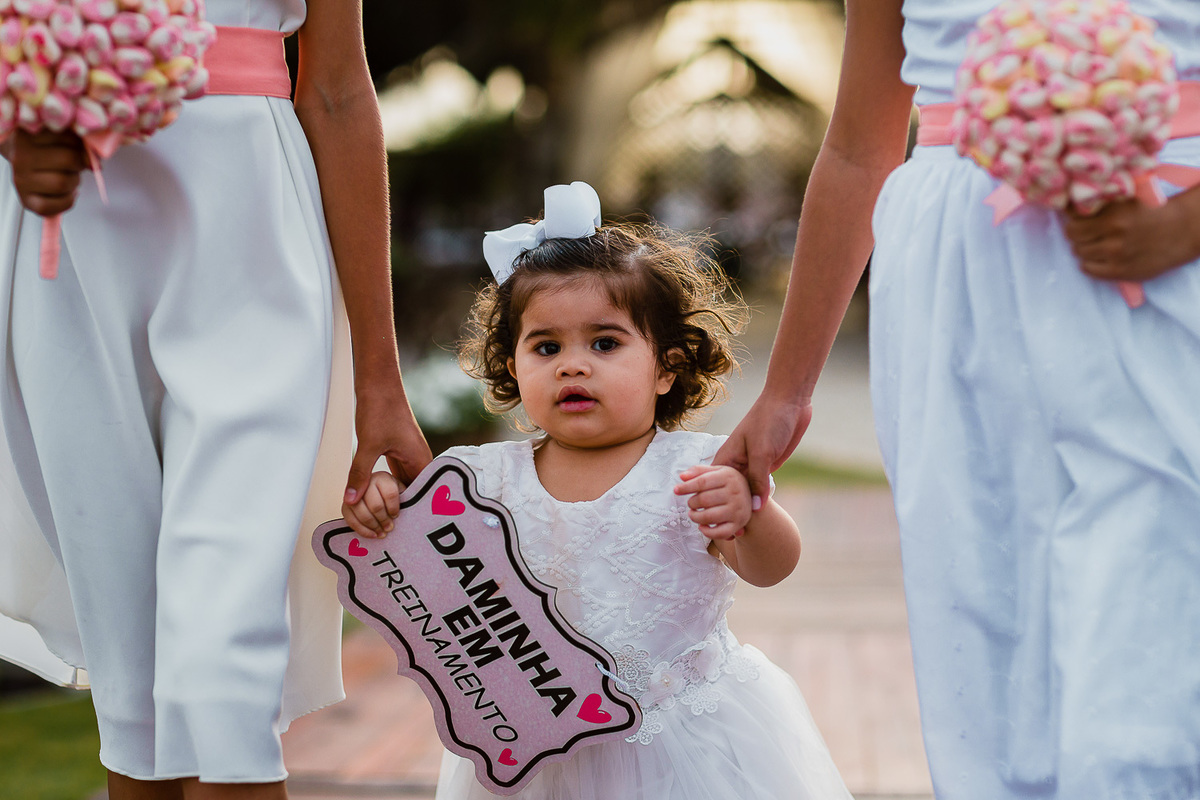 casamento-wedding-beach-summer-diurno-praia-por do sol-evangélico-cerimônia na praia-vestido da noiva-noiva-choro-emoção-decoração-fotografo de casamento-ceará-sãop paulo