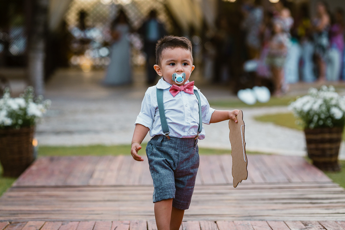 casamento-wedding-beach-summer-diurno-praia-por do sol-evangélico-cerimônia na praia-vestido da noiva-noiva-choro-emoção-decoração-fotografo de casamento-ceará-sãop paulo