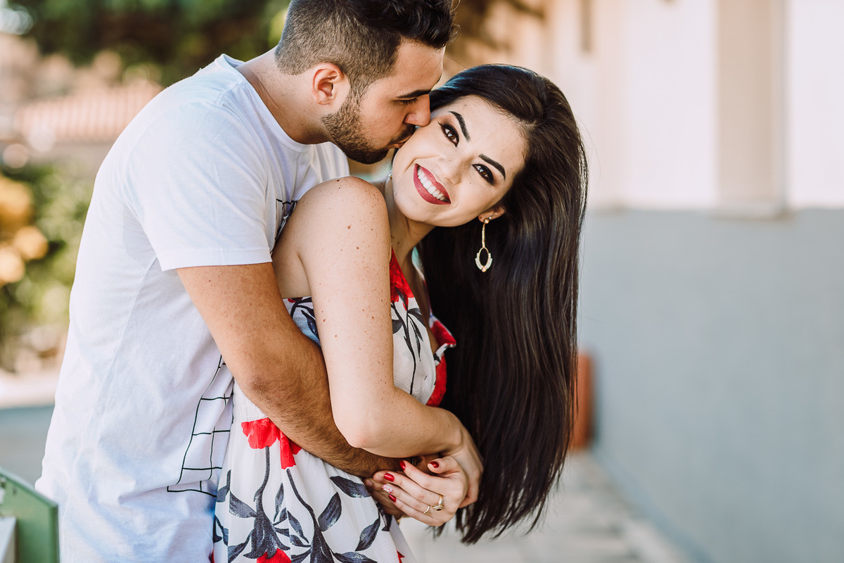 ensaio-pré wedding-wedding-fotos-casal-beach-summer-por do sol-fotografia-praia-morro branco-beberibe-casamento-noivos-sorrir-noiva-cores-porto velho-Rondonia