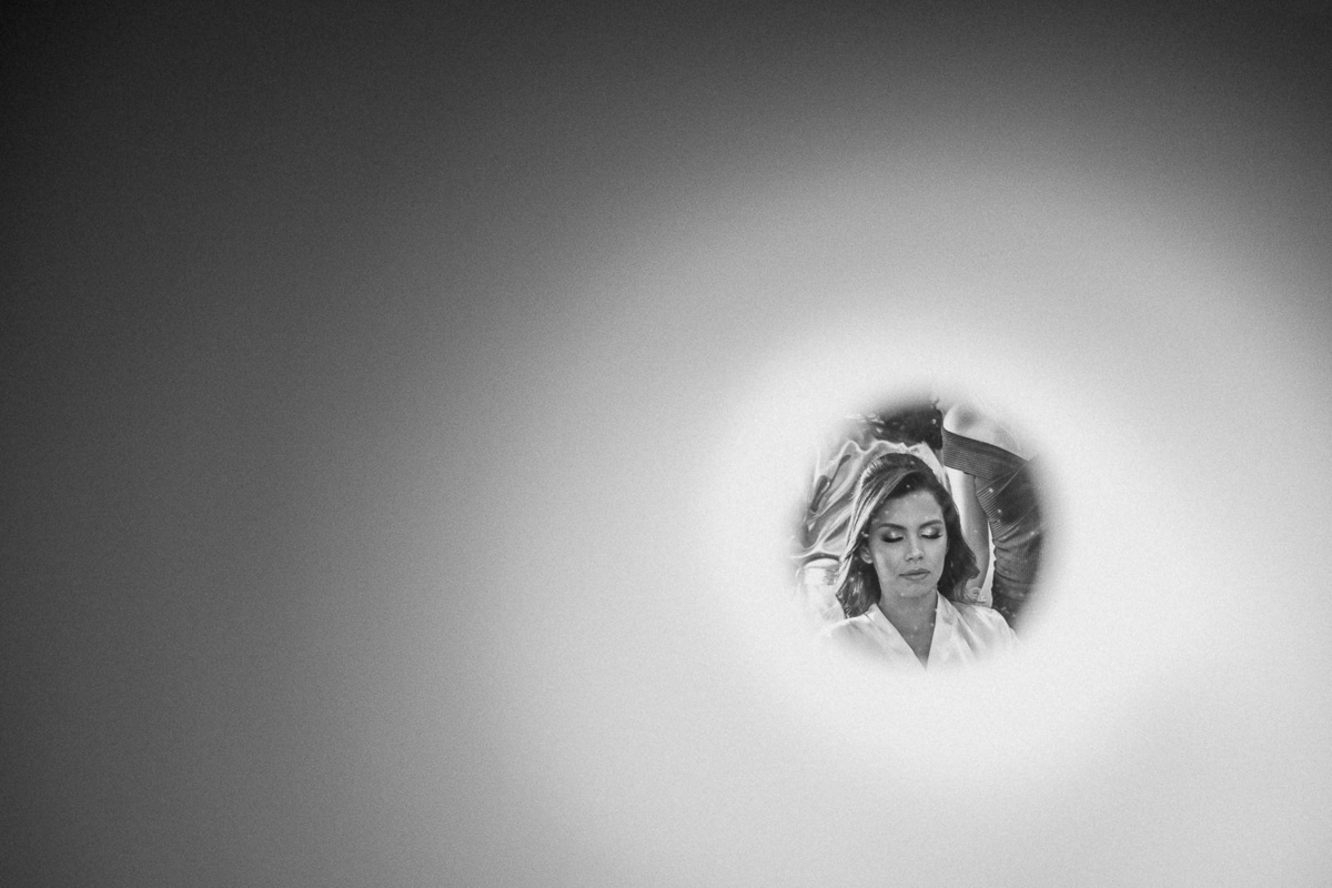 noiva-linda-feliz-casamento-makin of-maquiagem-make-vestido-salão-wedding-casamento-pride-buffet-eusébio-noivos-fotografo de casamento-fotografia-celebração-bolo