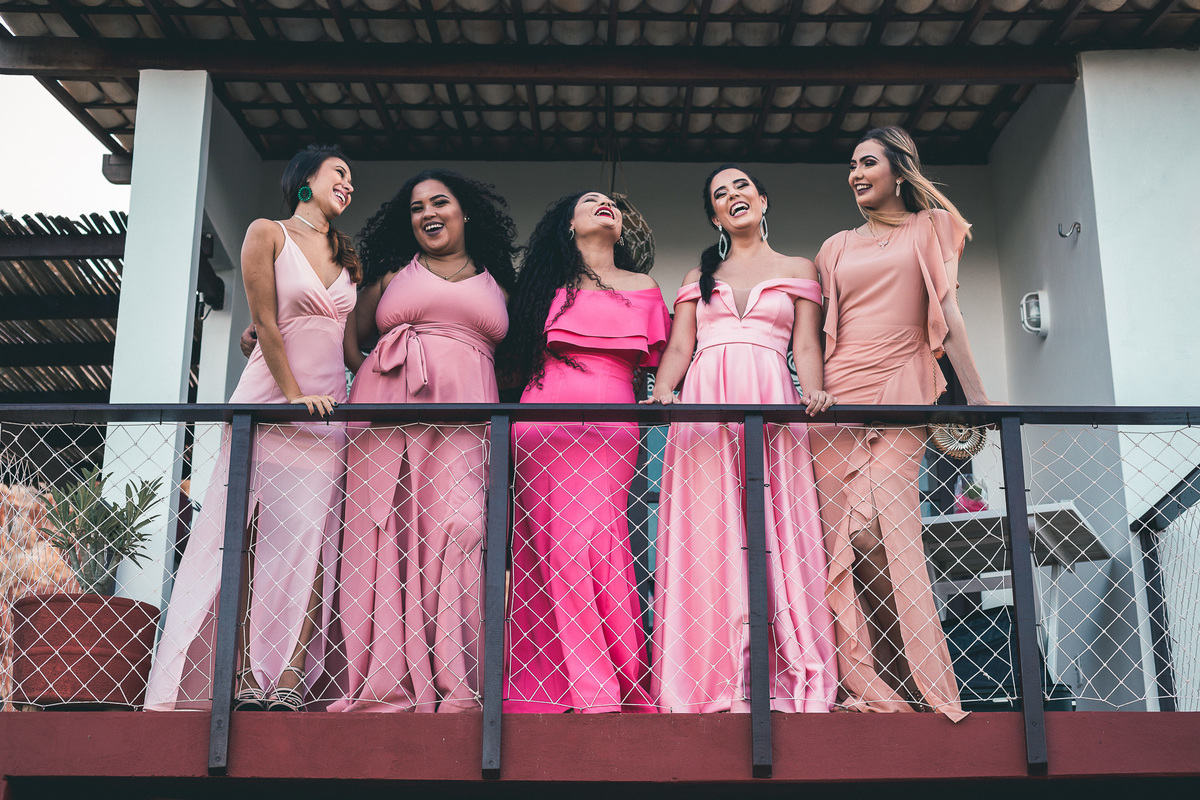 wedding-casamento-praia-beach-summer-lover-praia icapui-peroba-makingof-noiva-noivos-madrinhas-padrinhos-por do sol-buque-vestido-emoção-fotografia-fotojornalismo
