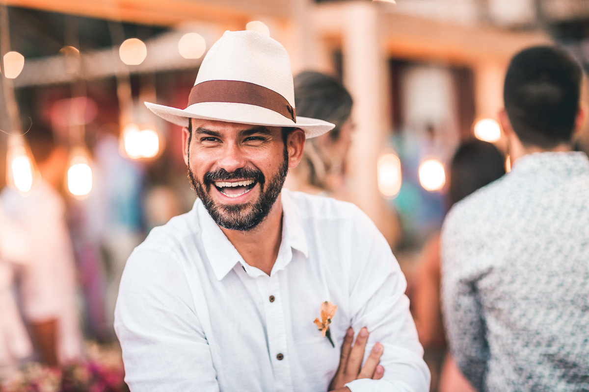 wedding-casamento-praia-beach-summer-lover-praia icapui-peroba-makingof-noiva-noivos-madrinhas-padrinhos-por do sol-buque-vestido-emoção-fotografia-fotojornalismo