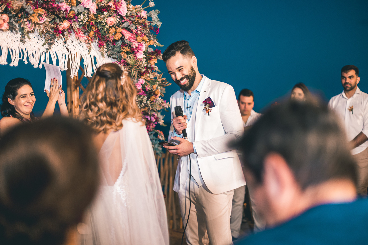 wedding-casamento-praia-beach-summer-lover-praia icapui-peroba-makingof-noiva-noivos-madrinhas-padrinhos-por do sol-buque-vestido-emoção-fotografia-fotojornalismo