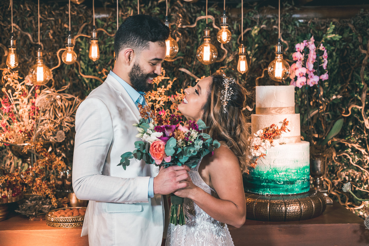 wedding-casamento-praia-beach-summer-lover-praia icapui-peroba-makingof-noiva-noivos-madrinhas-padrinhos-por do sol-buque-vestido-emoção-fotografia-fotojornalismo