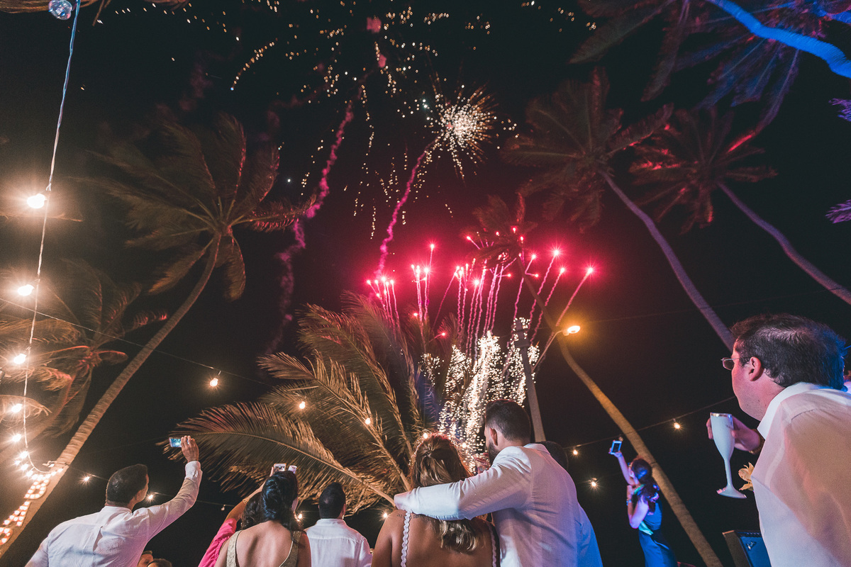 wedding-casamento-praia-beach-summer-lover-praia icapui-peroba-makingof-noiva-noivos-madrinhas-padrinhos-por do sol-buque-vestido-emoção-fotografia-fotojornalismo
