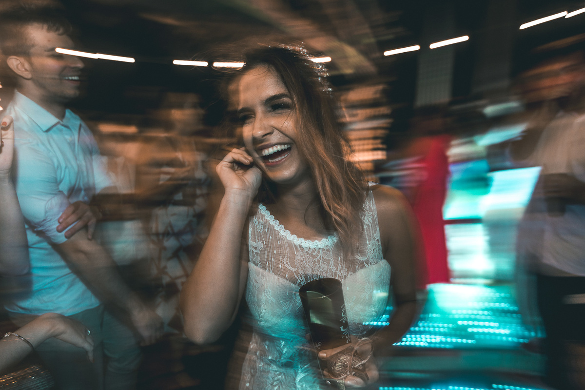 wedding-casamento-praia-beach-summer-lover-praia icapui-peroba-makingof-noiva-noivos-madrinhas-padrinhos-por do sol-buque-vestido-emoção-fotografia-fotojornalismo